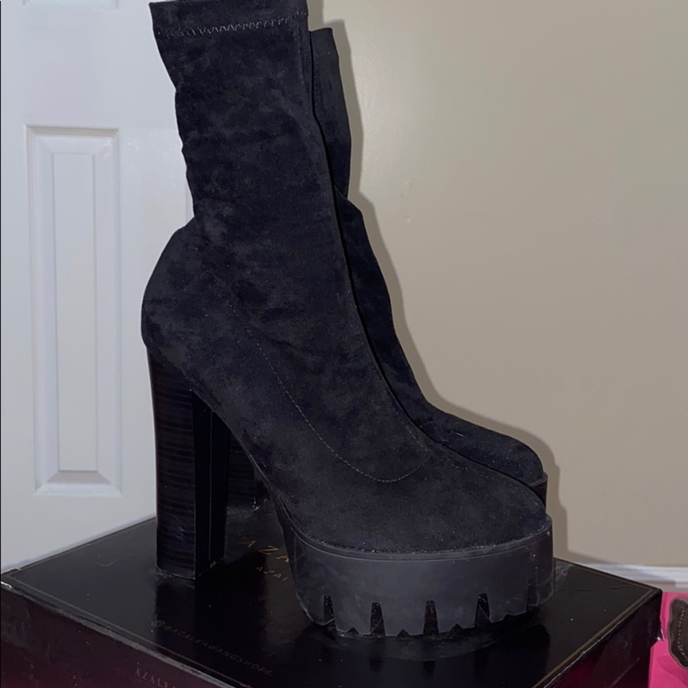 Ankle boots